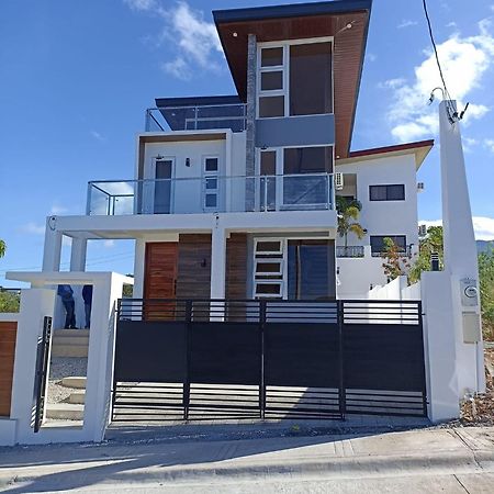 Casa Amores: Camaya Coast Mariveles Extérieur photo