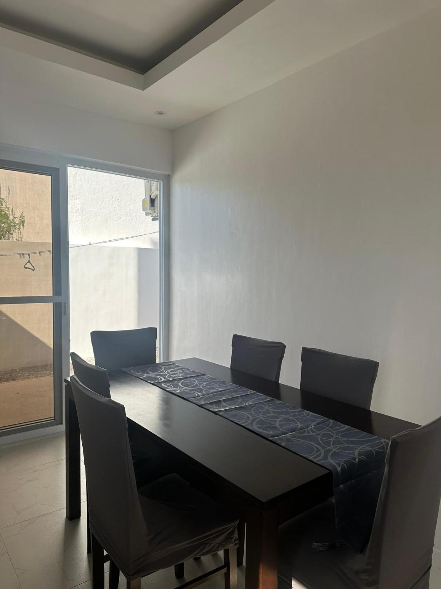 Casa Amores: Camaya Coast Mariveles Extérieur photo